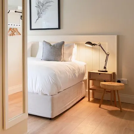 Lagom Restaurant & Townhouse Bed & Breakfast