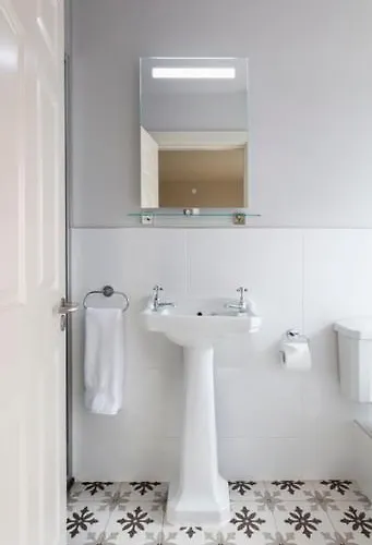 Bed & Breakfast Lagom Restaurant & Townhouse