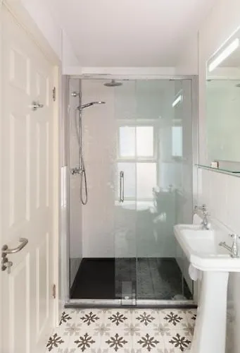 Bed & Breakfast Lagom Restaurant & Townhouse Kenmare