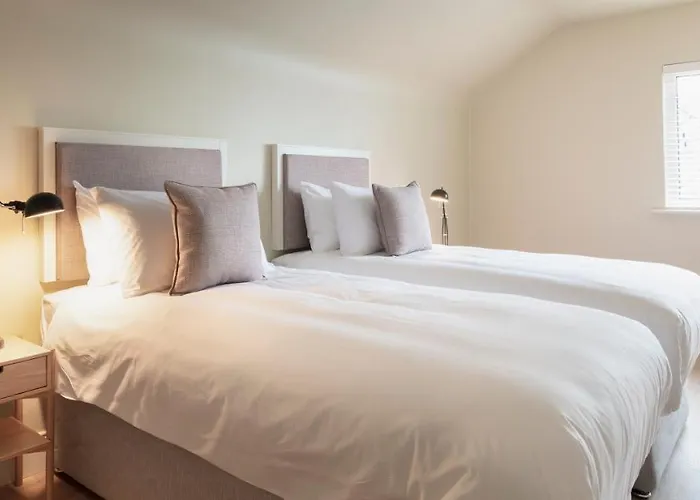 Lagom Restaurant & Townhouse Bed & Breakfast